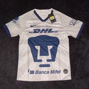 Pumas UNAM white soccer jersey size Small